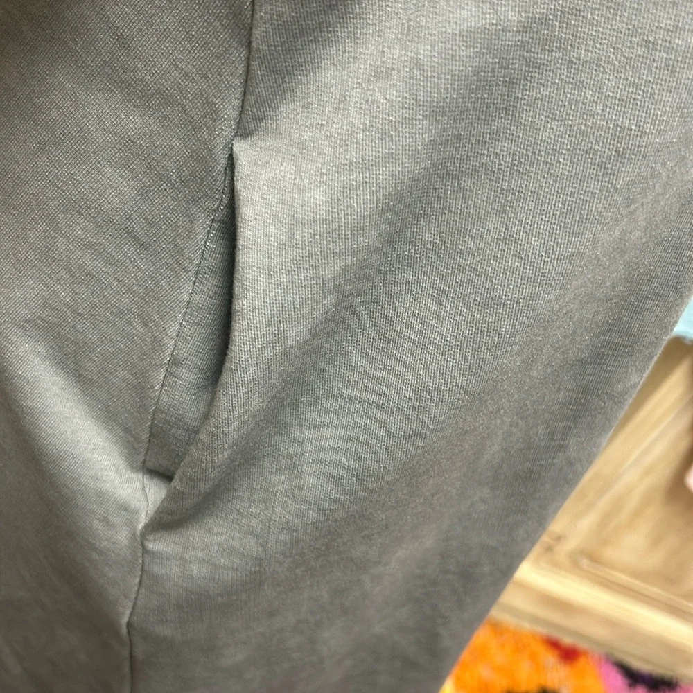 NWT Grandeur long grey with purple embroidery jacket. - Picture 13 of 16